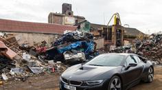 VIDEOTEST - BMW i8, aneb jak jezdí sporťák české policie