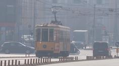 Smog dusí italský Milán. Lidé ve městech mají méně topit a omezit jízdy auty