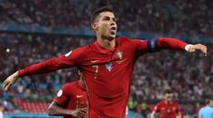 PSG staví tým snů. Chtějí Ronalda, který má zájem. Ve hře je i Messi