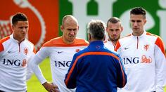 Mechanický pomeranč se porouchal. Může za to Hiddink i Robben