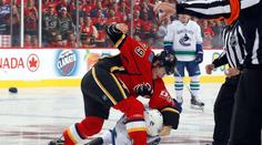 NHL odstartovala pořádnou řeží! Bitka začala vteřinu po buly