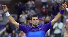 Lewandowski znovu druhý. Po Messim ho porazil i Novak Djokovič