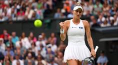 Úžasná Vondroušová! Zdolala Svitolinovou a je ve finále Wimbledonu