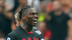 Fotbalisté AC Milán ovládli derby, Fiorentina remizovala s Juventusem