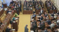 Sněmovna probere novelu zákoníku práce. Vládou otřásá spor o výpověď bez udání důvodu
