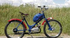Motorkář (†69) nepřežil vážnou nehodu při závodech mopedů