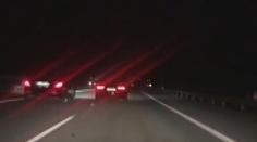Opilá řidička několikrát bourala v Brně, pak se řítila po D1 bez pneumatiky