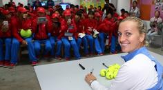 Kvitová jde dál, ani nemusela hrát. I Berdych postupuje