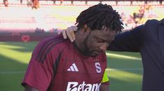 Bonyho dojemné loučení na Letné: Hattrick na závěr a slzy před kamerou