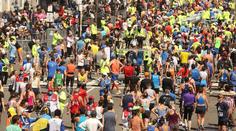 104 maratonů ve 104 dnech. Běžkyně s protézou se zapsala do dějin