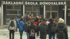 Školy zlepšují svá zabezpečení. Do některých se dostanete jen s aplikací