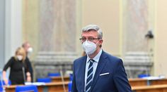 O náhradu za drahou elektřinu žádaly i firmy Agrofertu. Havlíček schválil desítky milionů