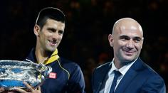 Rodí se spolupráce snů? Djokoviče by mohl vést Agassi!