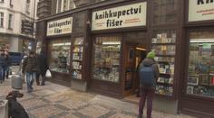 "Douchová, vytáhněte roletu!": Slavné filmové knihkupectví končí!