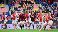 Na hřišti rivalky, jinak kamarádky. Letnou čeká derby a Sparta chce rekord