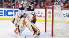 Dostál v NHL málem skóroval. Nevím, jestli se to trenérům líbilo, smál se