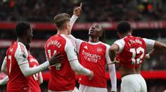 Arsenal jde v Anglii do trháku, Manchester City padl. Krejčího asistence nestačila