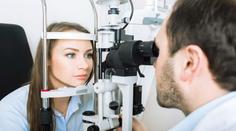 Krátkozrakost trápí stále více lidí. Doktorka radí, jak jí předcházet