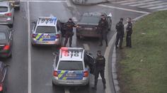 Muž měl po Praze převážet drogy, policistům se snažil zmizet v taxíku!