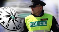 Málem zabil sebe i další řidiče! Po šílenci z Lanškrouna pátrá policie