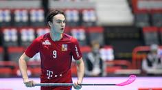 Florbalista Hemerka hrával s Hložkem, nyní bojuje o medaili na šampionátu