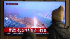 Provokace těsně před nástupem Trumpa do úřadu. KLDR vypálila balistické rakety