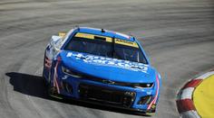 Závody NASCAR míří do Martinsville, kde se rozhodne o finálové čtyřce
