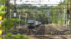 Záhadná smrt 16letého chlapce. Našli ho v kolejišti, vlak ho ale nesrazil