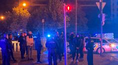 Hromadnou bitku výrostků pod Letenskými sady rozháněla policie