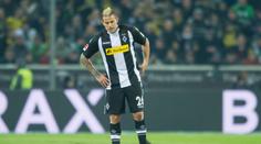 Fotbalista se při oslavě gólu svlékl téměř do naha! Čeká ho trest