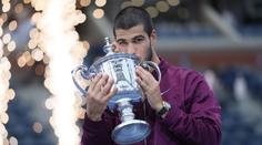 Alcaraz opět na trůnu, získal šestý grandslam. Vyrovnal slavného Beckera