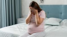 Těhotné Polce lékaři odmítli provést potrat. Zemřela ona i obě děti
