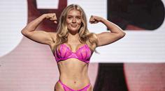 Sexy boxerka se ukázala nahoře bez. Fanoušci z ní šíleli