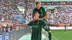 Český souboj Hložka proti Čvančarovi. Sledujte Bundesligu na Nova Sport