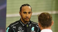 Hamilton se pustil do Ecclestonea: Svět nepotřebuje slyšet jeho názory
