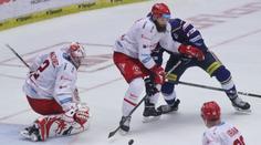 Do Třince míří stovky fanoušků Motoru. Jihočeši mají variantu i pro lidi bez lístků