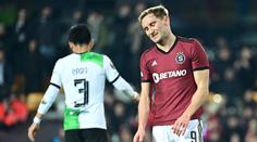 Spálené šance, penalta i vlastňák. Liverpool vyškolil Spartu a slaví výhru