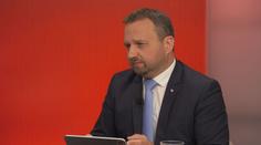 Jurečka: Politici v Česku berou málo. Někteří si za tu dřinu zaslouží víc peněz