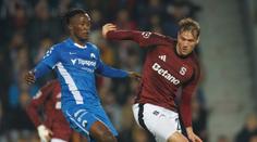 Rozhodčí v lize chybovali. Za surový zákrok měla přijít červená