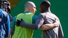 Skotské kluby stojí za Kamarou, objal ho i kapitán Celticu