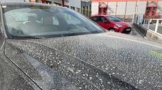 Nebezpečný saharský písek na autě. Jak se ho nejlépe zbavit a nezničit si lak