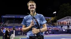 Radost u Kordů, syn Sebastian a otec Petr jako první vyhráli stejný turnaj ATP