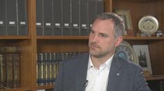 Radní chceme bez trestního stíhání a na plný úvazek, tvrdí Hřib