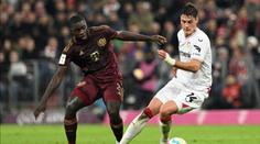 Bayern deklasoval Leverkusen čtyřmi góly. Patrik Schick se neprosadil