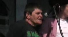 Konopím si léčila rány, ale úřady jí nedaly pokoj. Teď se oběsila