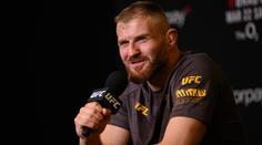 UFC Londýn: Velký návrat ranaře Blachowicze. Řekne si o Procházku?