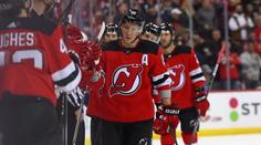 V NHL se prosadili Palát, Hronek a Zadina. Rittich a Vladař vychytali výhry