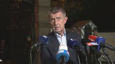 "Premiér si vypral 400 milionů korun," řekl Bartoš. Babiš hrozí žalobou