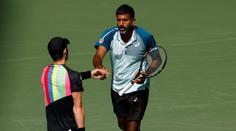 Ind ukázal na US Open srdce. V klíčovém gemu opravil sudí, titul nakonec nezískal
