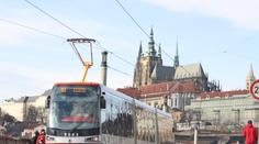 Praha má problém: Nejdražší tramvaje světa jsou šunty!